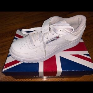 Reebok Classics- Low top ✨